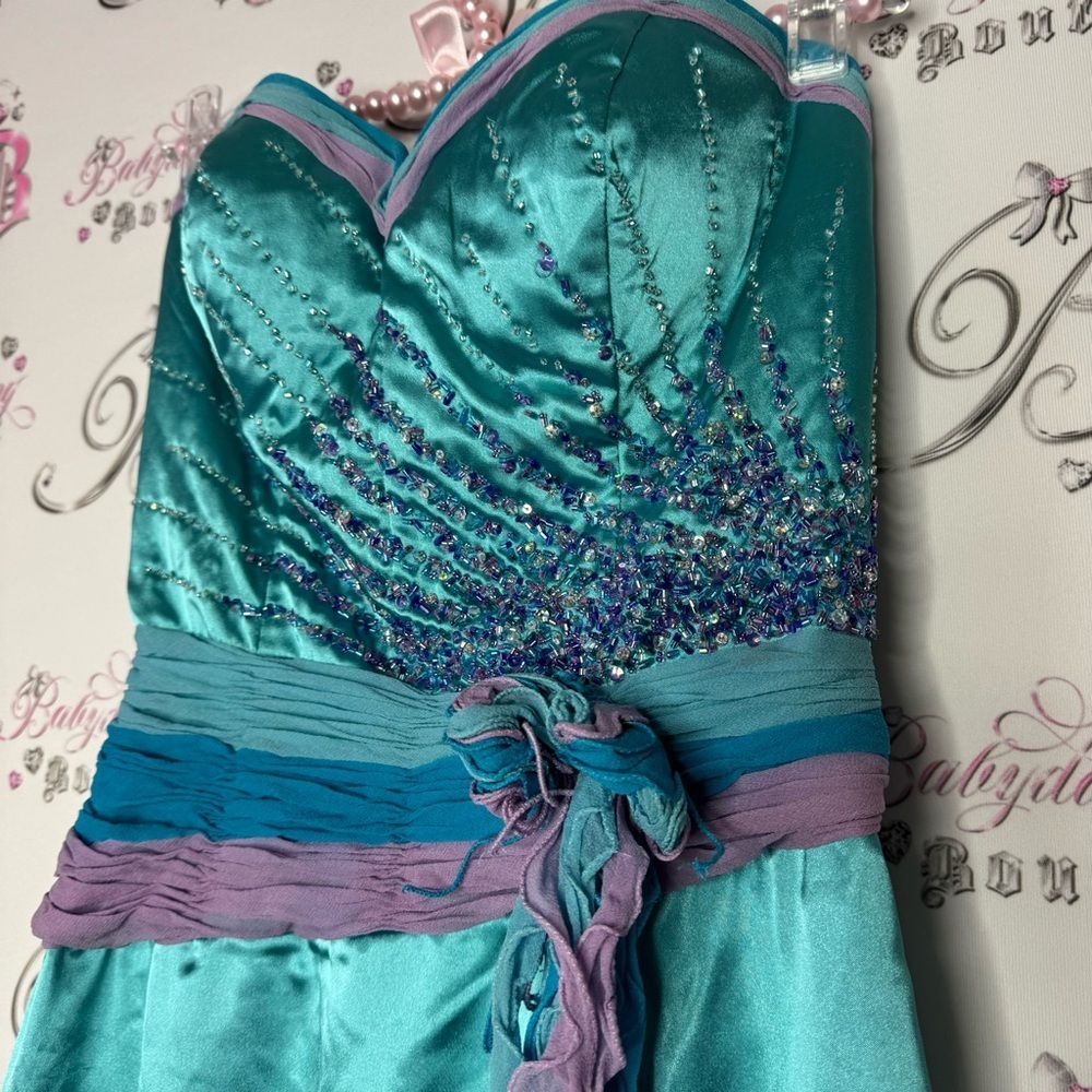 Alyce designs dress gown fairy beaded embroidered ruffle frills mermaid π§ββοΈ - Picture 3 of 16